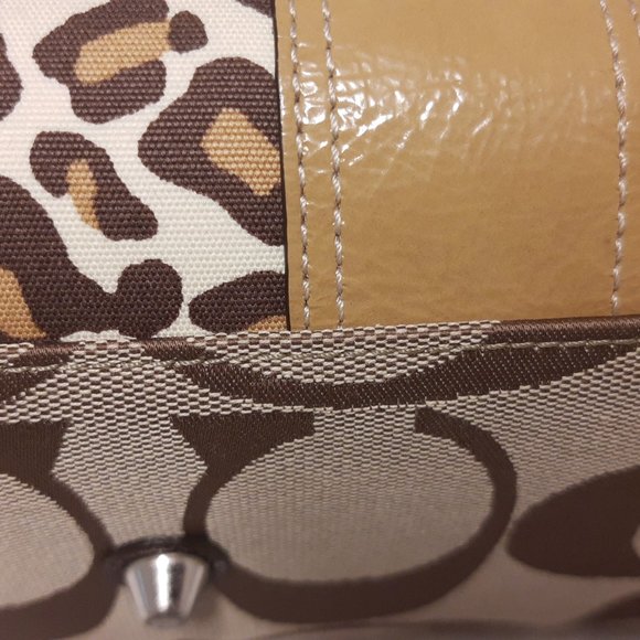 Coach "Hampton" Leopard, Signature Canvas & Leather Carry All Handbag - Picture 4 of 5